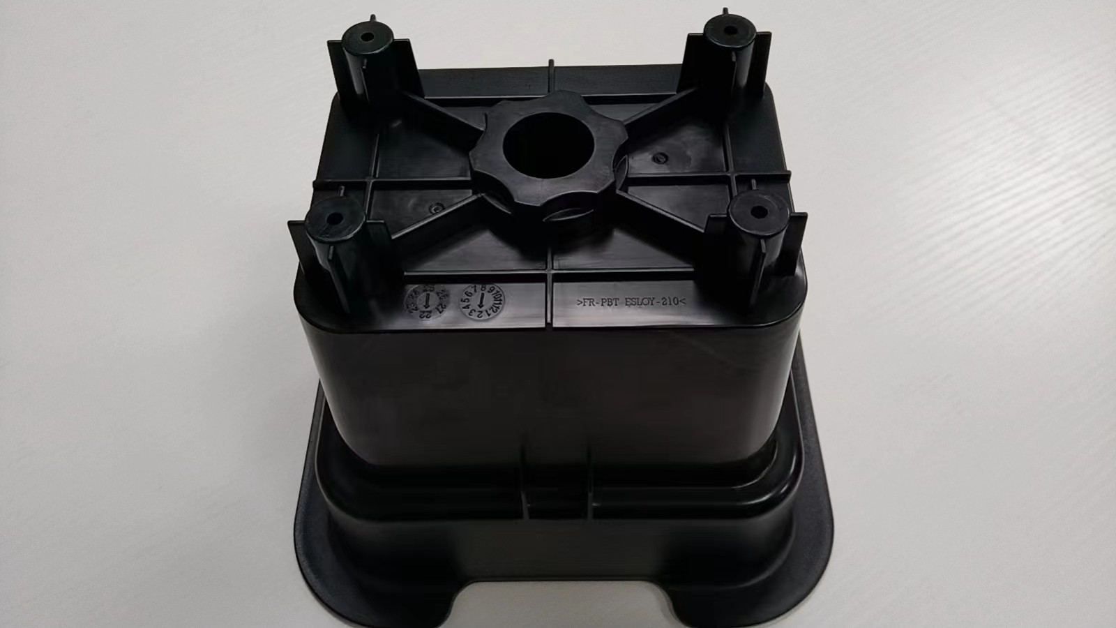 Plastic Fitting customization3